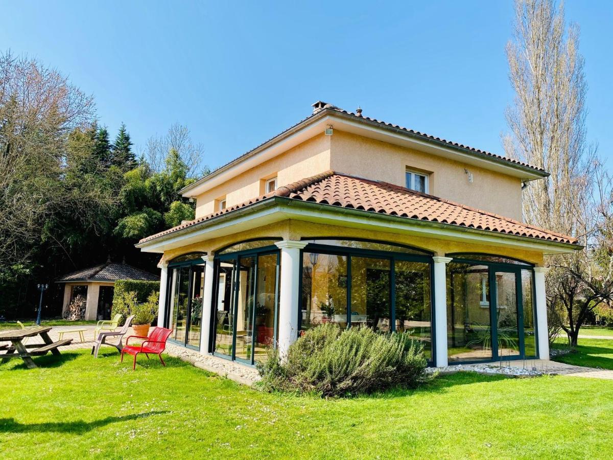 Domaine De Suzel Hotel Vignieu Екстериор снимка