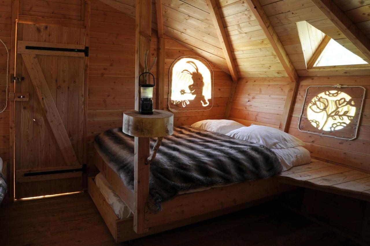 Domaine De Suzel Hotel Vignieu Екстериор снимка