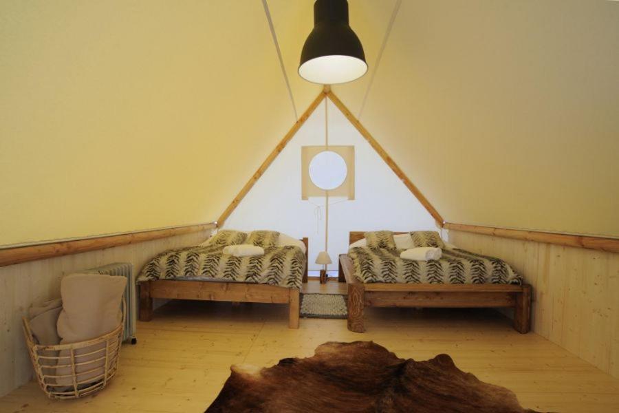 Domaine De Suzel Hotel Vignieu Екстериор снимка