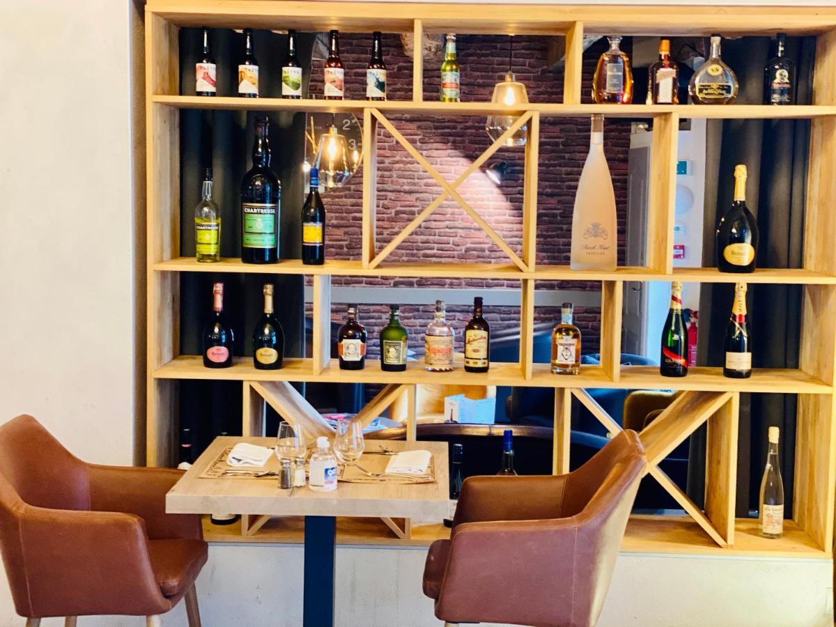 Domaine De Suzel Hotel Vignieu Екстериор снимка
