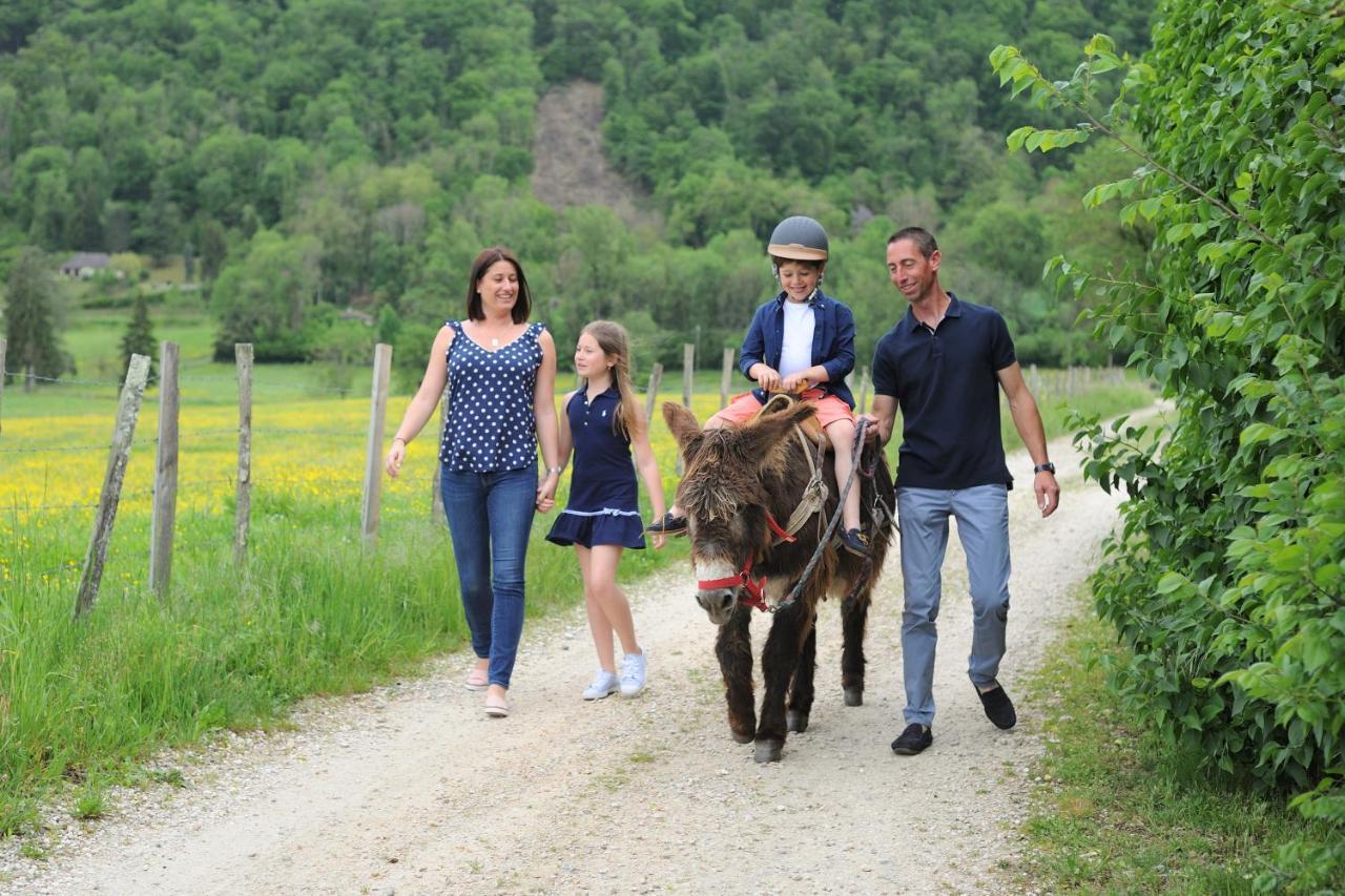 Domaine De Suzel Hotel Vignieu Екстериор снимка