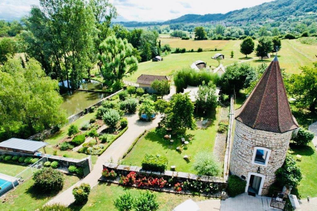 Domaine De Suzel Hotel Vignieu Екстериор снимка