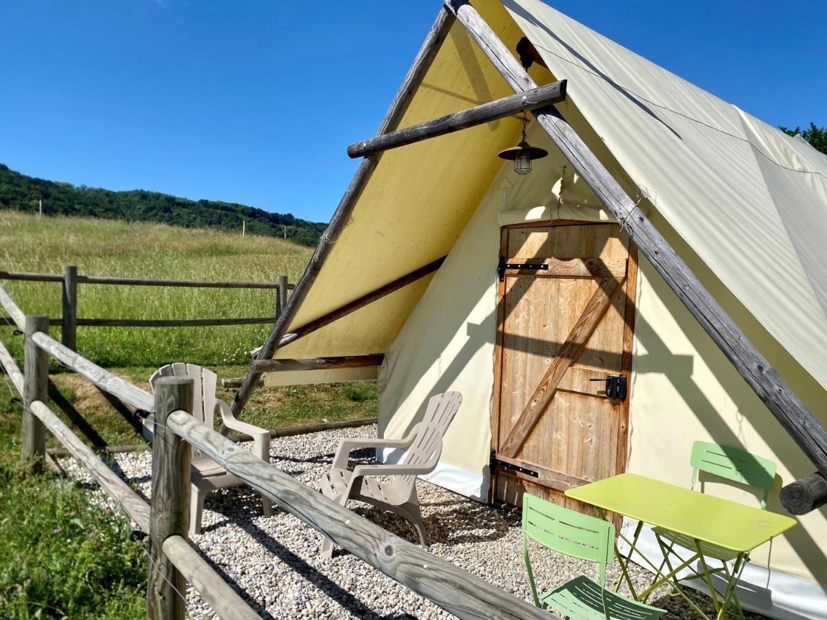 Domaine De Suzel Hotel Vignieu Екстериор снимка