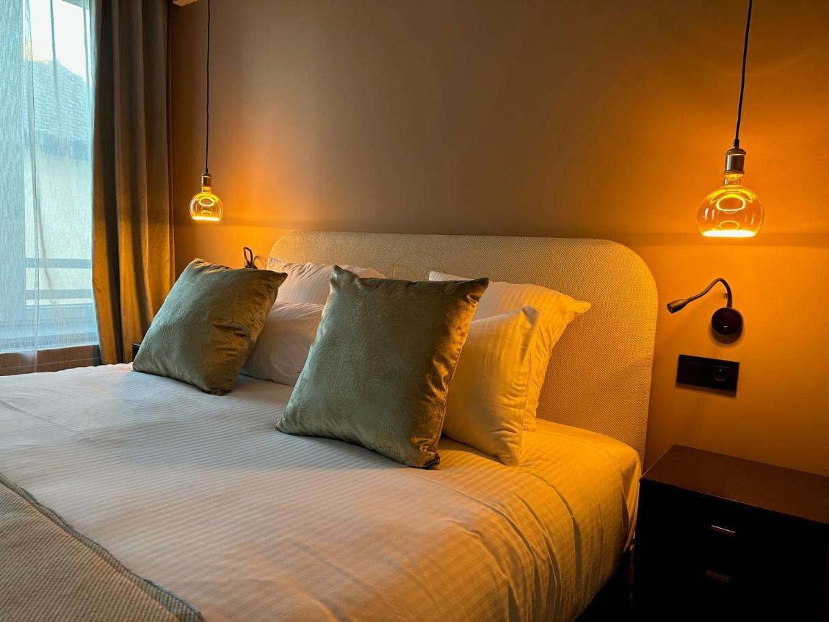 Domaine De Suzel Hotel Vignieu Екстериор снимка
