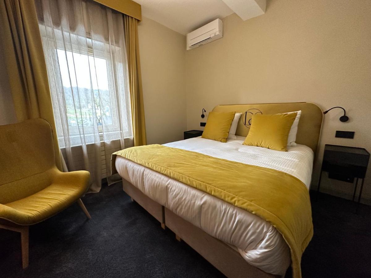 Domaine De Suzel Hotel Vignieu Екстериор снимка